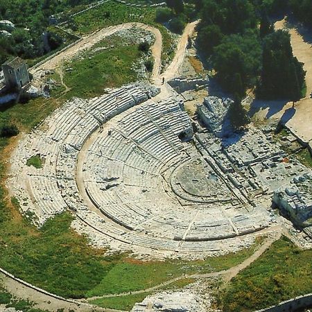 Mareluna Syracuse Bagian luar foto